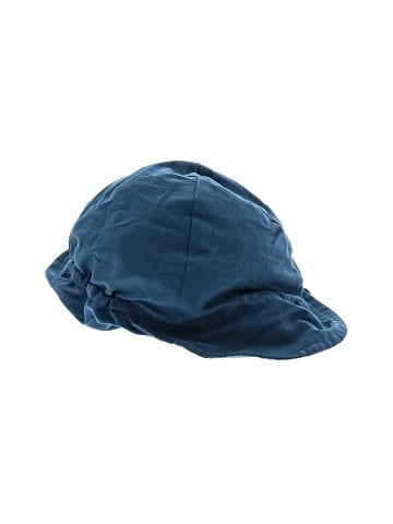 I Play Hat (view 1)