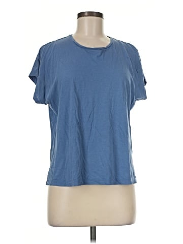 Vince. Short Sleeve T-Shirt (view 1)