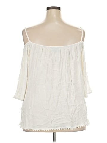 Cliche 3/4 Sleeve Blouse (view 2)