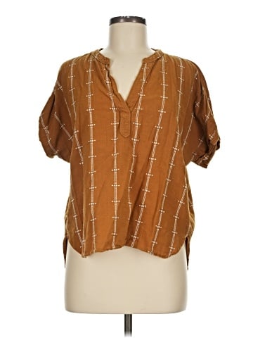 Madewell Lakeline Popover Shirttail Top in Jacquard Stripe (view 1)
