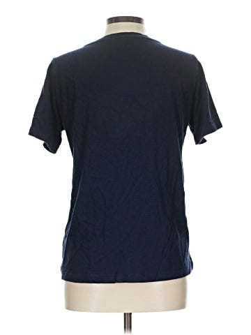 Uniqlo Short Sleeve T-Shirt (view 2)