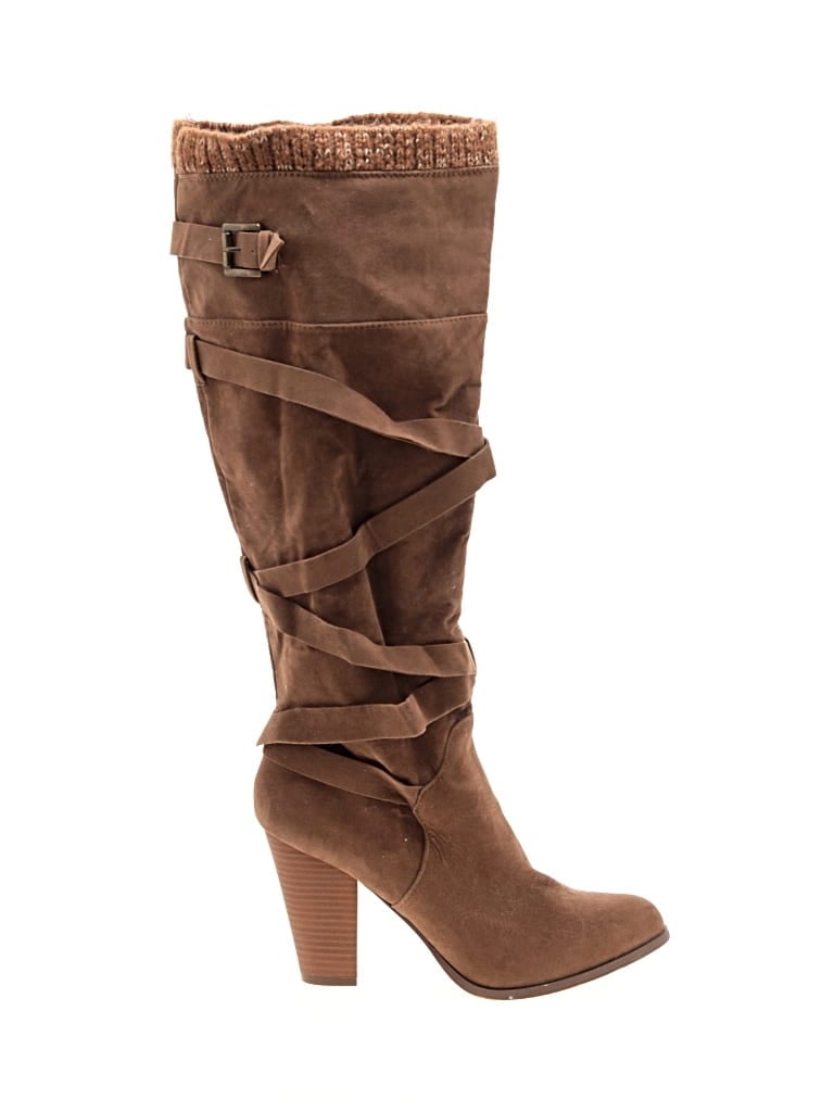 Pre-owned Just Fab Boots In Brown