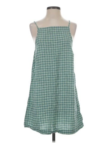 Old Navy Casual Dress (view 1)