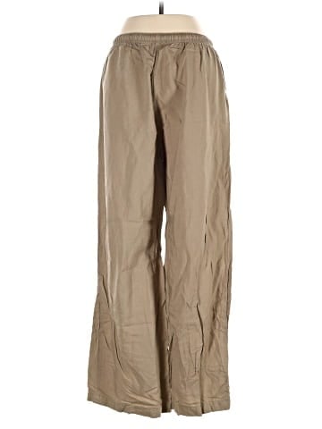 Uniqlo Khakis (view 2)