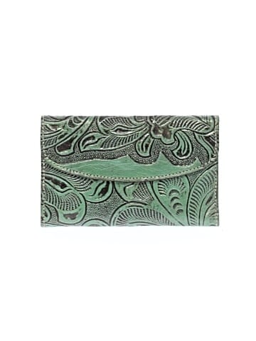 Unbranded Wallet (view 1)