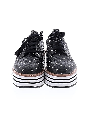 Zara Basic Sneakers (view 2)