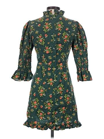 Urban Outfitters Casual Dress (view 2)