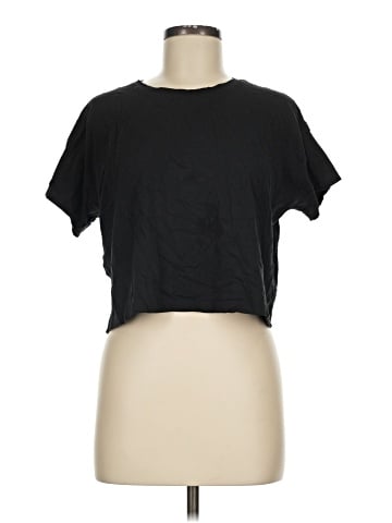 Lululemon Athletica Short Sleeve T-Shirt (view 1)