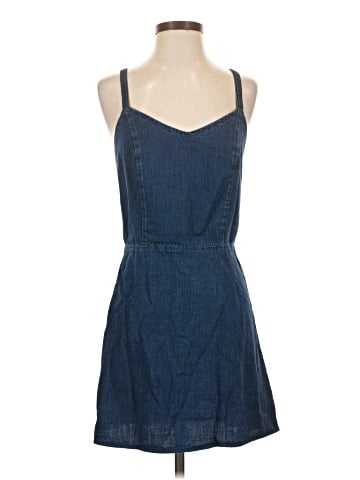 Old Navy Casual Dress (view 1)