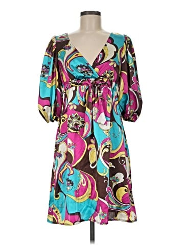 Bisou Bisou Casual Dress (view 1)