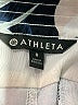 Athleta Tropical Ivory Shorts Size 8 - photo 3