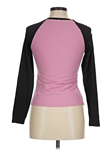 Unbranded 3/4 Sleeve T-Shirt (view 2)