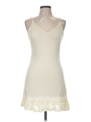 Urban Outfitters Casual Dress (view 1)