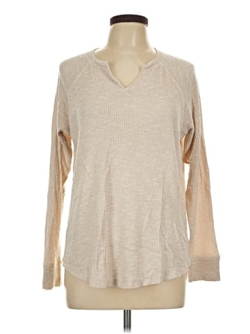 American Eagle Outfitters Long Sleeve T-Shirt (view 1)