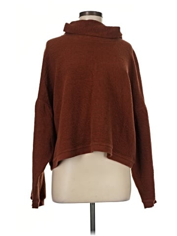 Lululemon Athletica Turtleneck Sweater (view 1)