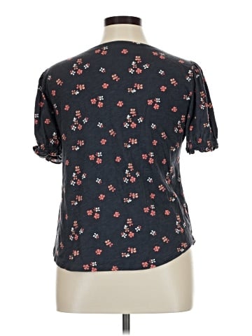 Ann Taylor LOFT Outlet Short Sleeve T-Shirt (view 2)