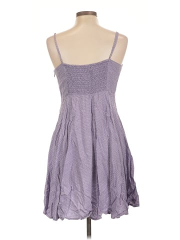 Old Navy Casual Dress (view 2)