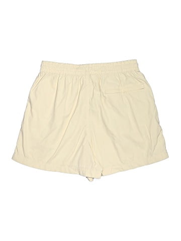 Uniqlo Khaki Shorts (view 2)