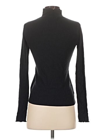 Abercrombie & Fitch Turtleneck Sweater (view 2)