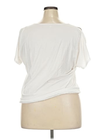 Lululemon Athletica Short Sleeve T-Shirt (view 2)