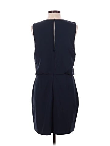 Banana Republic Factory Store Casual Dress (view 2)