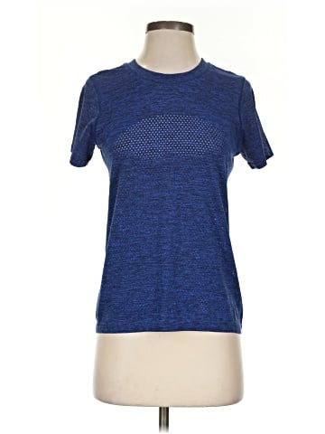 Lululemon Athletica Active T-Shirt (view 1)