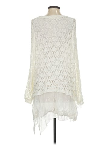 Ryu Poncho (view 2)