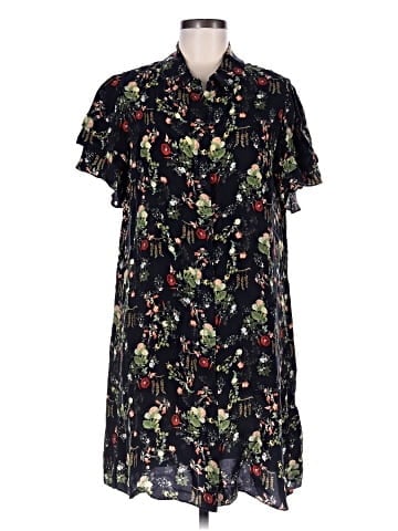 Alice + Olivia Casual Dress (view 1)