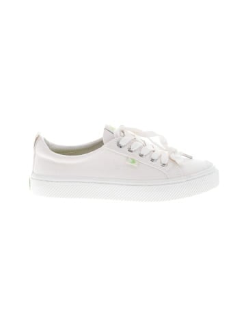Cariuma Sneakers (view 1)