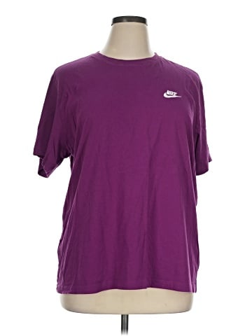 Nike Short Sleeve T-Shirt (view 1)