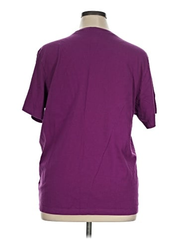 Nike Short Sleeve T-Shirt (view 2)