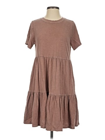 Old Navy Casual Dress (view 1)
