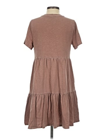 Old Navy Casual Dress (view 2)