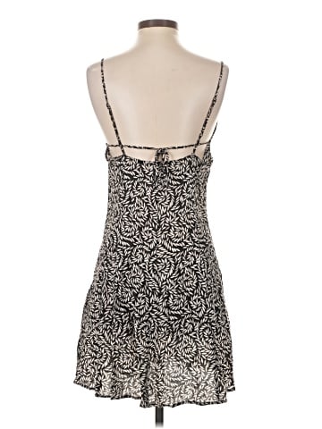 H&M Cocktail Dress (view 2)