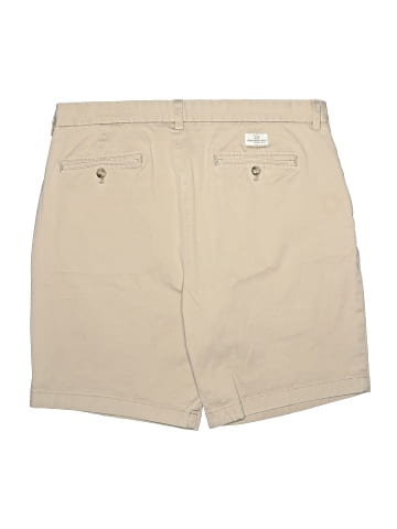 Vineyard Vines Khaki Shorts (view 2)