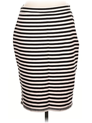 Old Navy Casual Skirt (view 1)