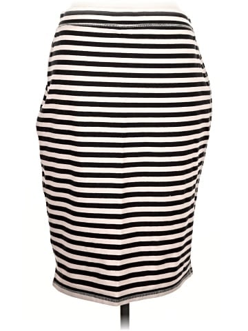 Old Navy Casual Skirt (view 2)