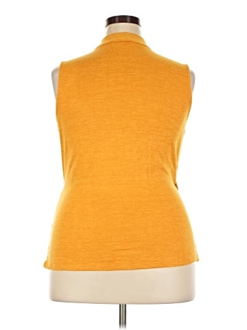 41Hawthorn Sleeveless Top (view 2)