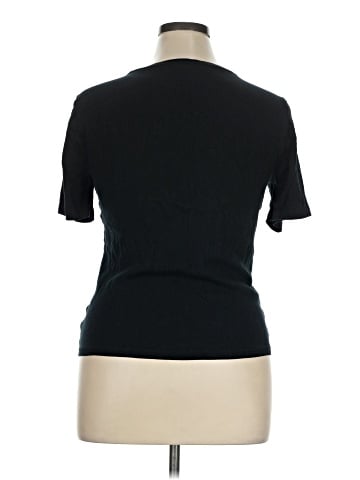 Gap Short Sleeve T-Shirt (view 2)