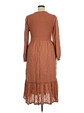 Old Navy Casual Dress (view 2)