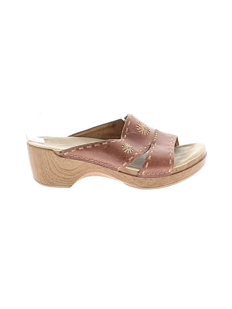 Pre-owned Dansko Wedges In Tan
