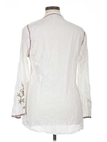 Sahalie 3/4 Sleeve Blouse (view 2)