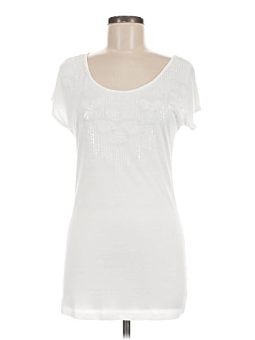 Kische Short Sleeve T-Shirt (view 1)