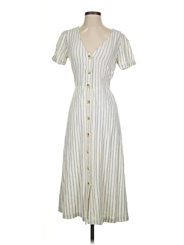 Old Navy Casual Dress (view 1)