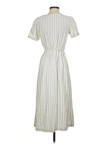 Old Navy Casual Dress (view 2)