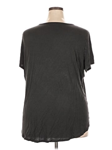 Maurices Short Sleeve T-Shirt (view 2)