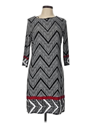Sandra Darren Casual Dress (view 1)