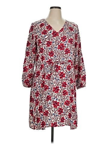 Old Navy Casual Dress (view 1)