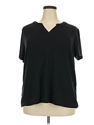 Maurices Short Sleeve Top (view 1)