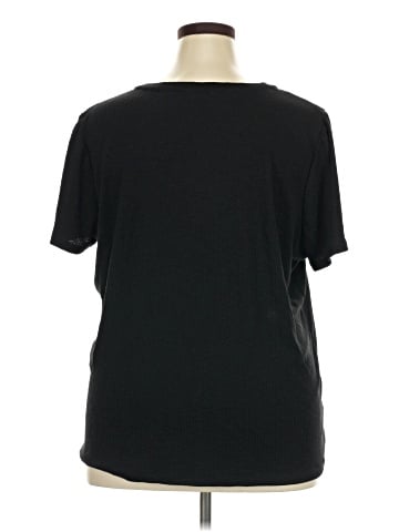 Maurices Short Sleeve Top (view 2)